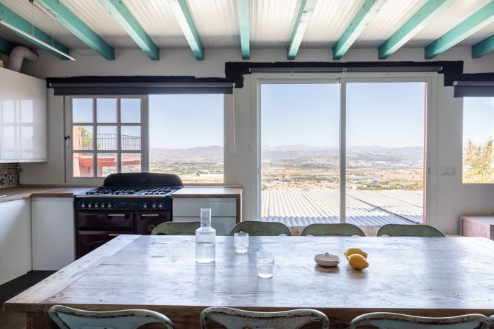 Image No.30-7 Bed House for sale