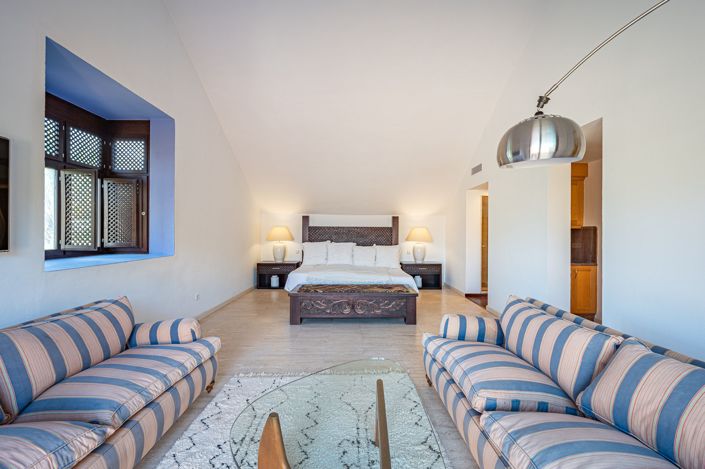 Image No.21-5 Bed Penthouse for sale