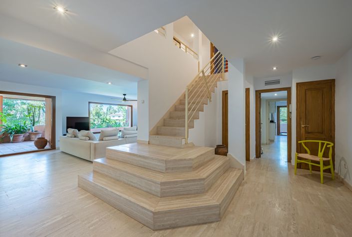 Image No.9-5 Bed Penthouse for sale