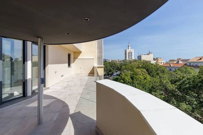 Image No.21-1 Bed Apartment for sale