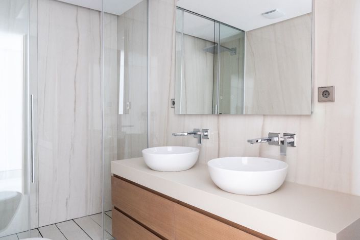 Image No.15-4 Bed Apartment for sale