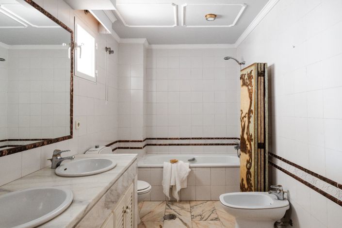 Image No.13-4 Bed Penthouse for sale