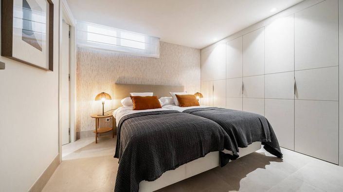 Image No.16-4 Bed House for sale