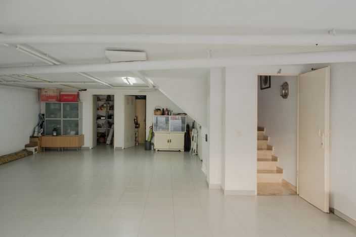 Image No.31-5 Bed Townhouse for sale