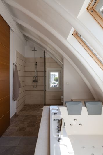 Image No.31-4 Bed House for sale