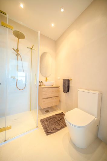 Image No.20-5 Bed Villa for sale