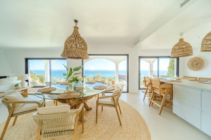 Image No.9-5 Bed Villa for sale