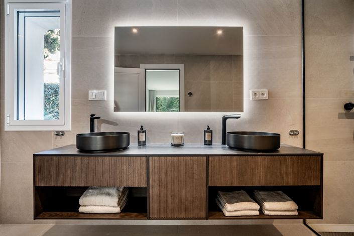 Image No.11-4 Bed Apartment for sale