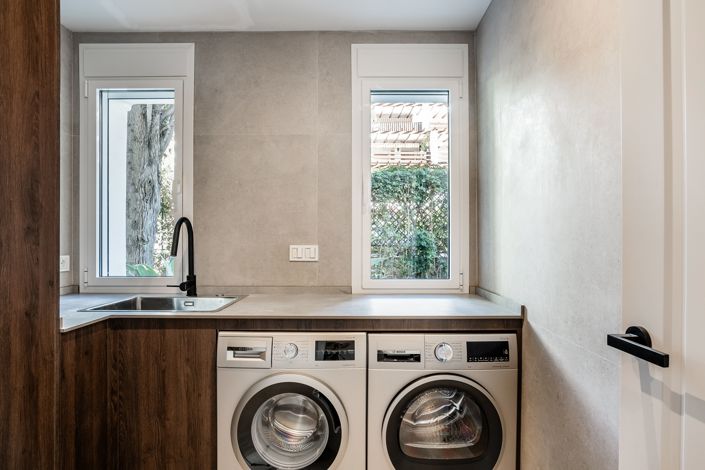 Image No.13-4 Bed Apartment for sale