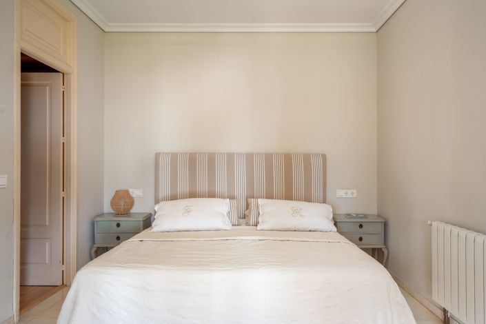 Image No.19-5 Bed Villa for sale