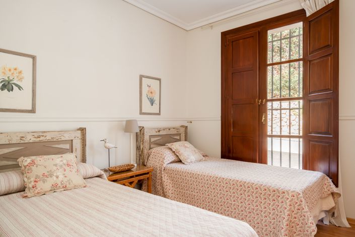 Image No.21-5 Bed Villa for sale