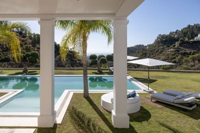 5 Bed Villa for sale