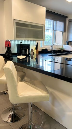 Image No.17-3 Bed House for sale