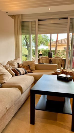 Image No.11-3 Bed House for sale