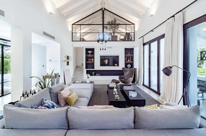 Image No.1-4 Bed Villa for sale