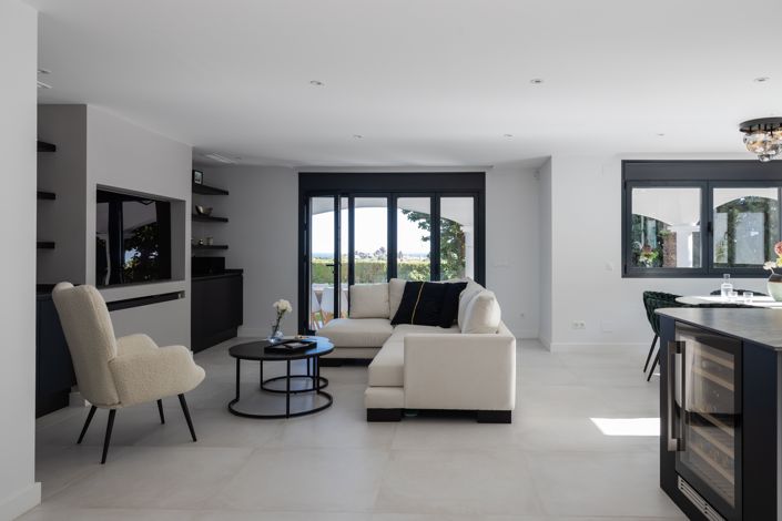 Image No.7-3 Bed Villa for sale