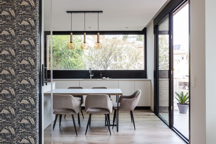 Image No.7-4 Bed House for sale