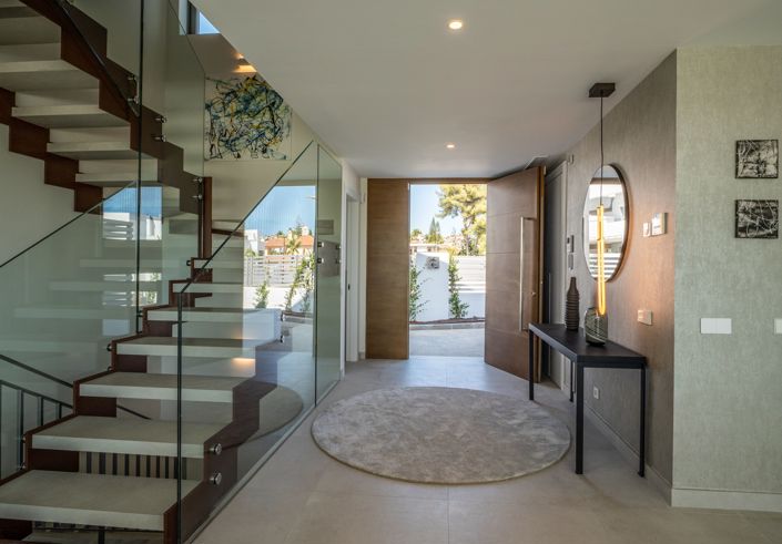 Image No.9-3 Bed House for sale