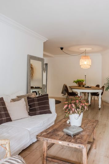 Image No.10-3 Bed Apartment for sale