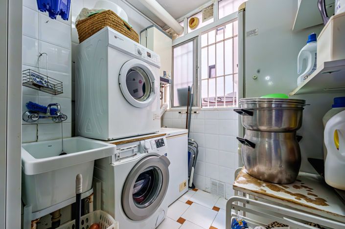 Image No.10-3 Bed Apartment for sale