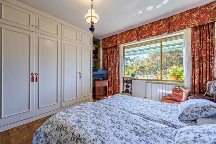 Image No.25-3 Bed Apartment for sale