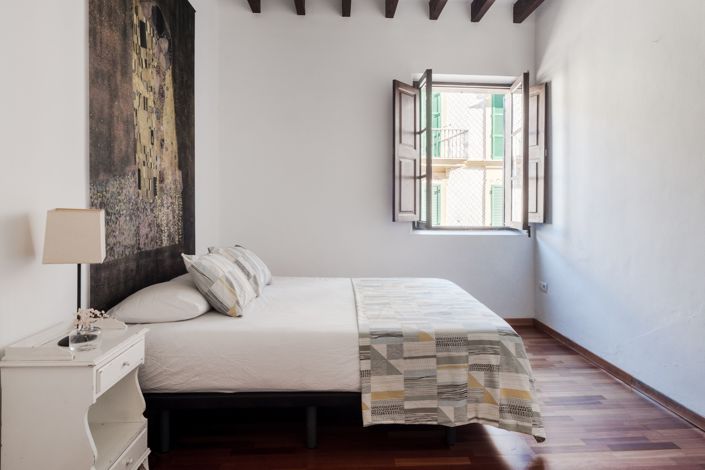 Image No.10-3 Bed Apartment for sale