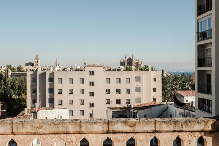 Image No.20-3 Bed Apartment for sale