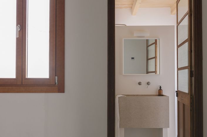 Image No.19-4 Bed Townhouse for sale