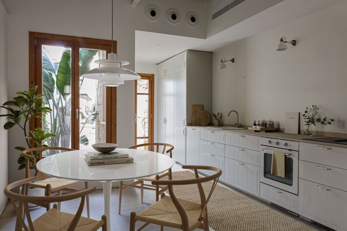 Image No.6-4 Bed Townhouse for sale