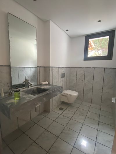 Image No.23-5 Bed House for sale