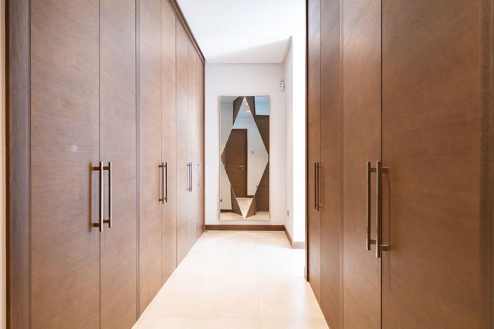 Image No.14-6 Bed Villa for sale