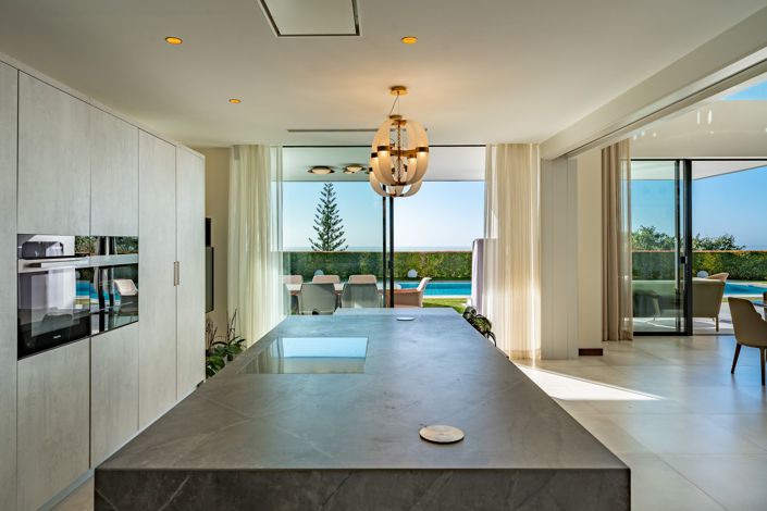 Image No.5-6 Bed Villa for sale