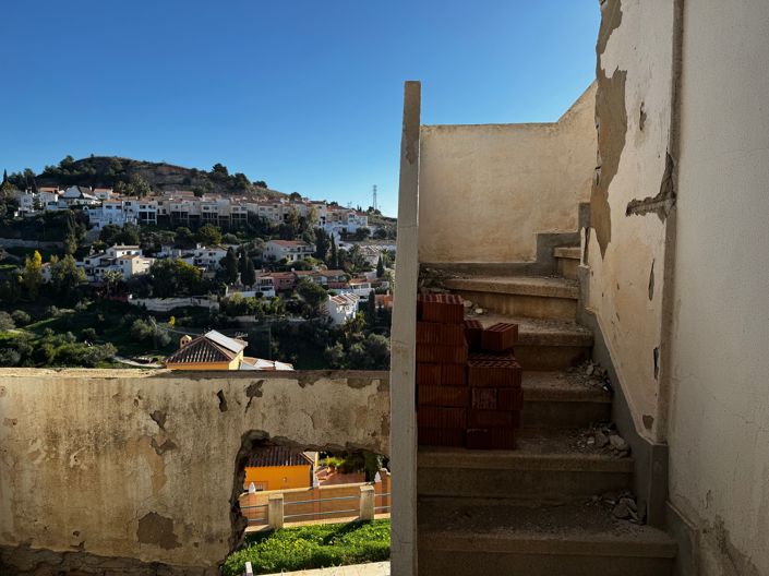 Image No.18-4 Bed Villa for sale