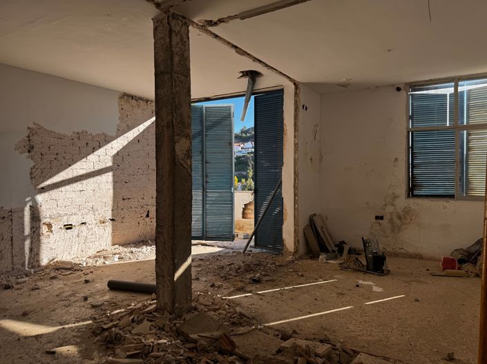 Image No.3-4 Bed Villa for sale