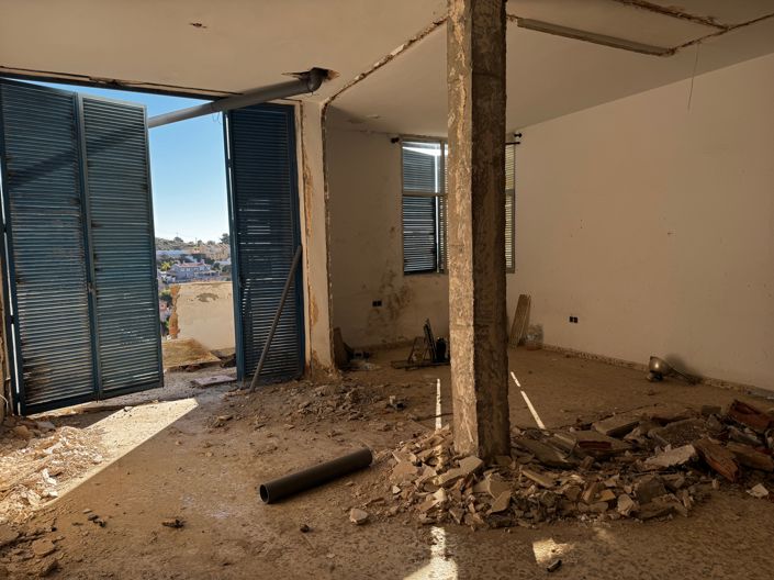 Image No.6-4 Bed Villa for sale