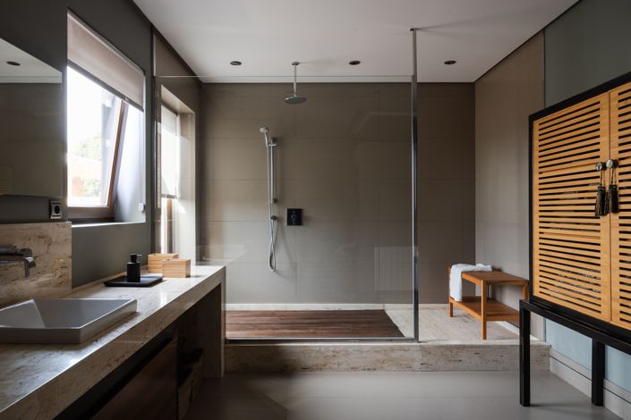 Image No.24-6 Bed House for sale