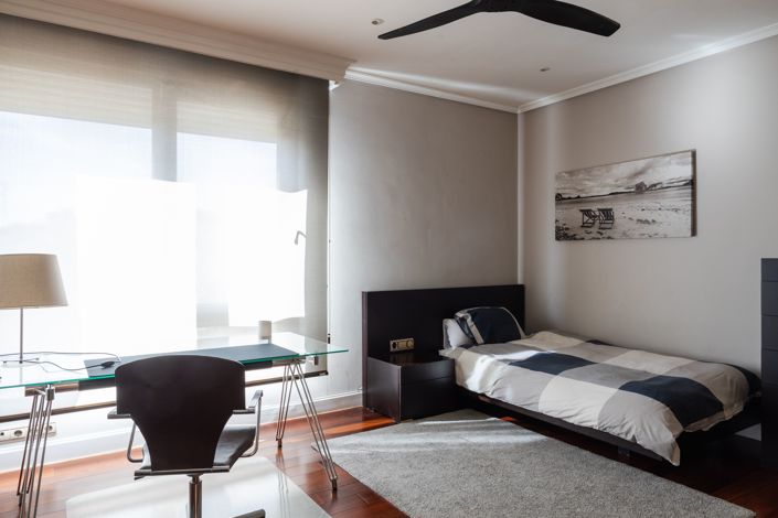 Image No.23-6 Bed House for sale