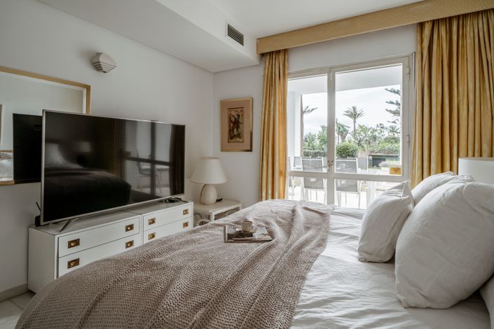 Image No.17-3 Bed Apartment for sale