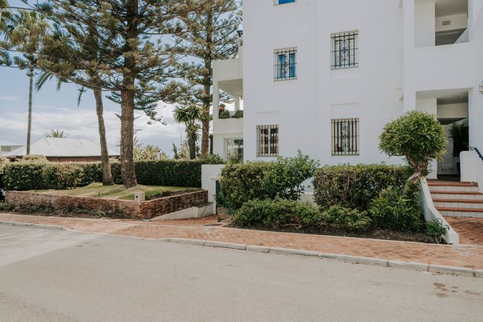 Image No.28-3 Bed Apartment for sale