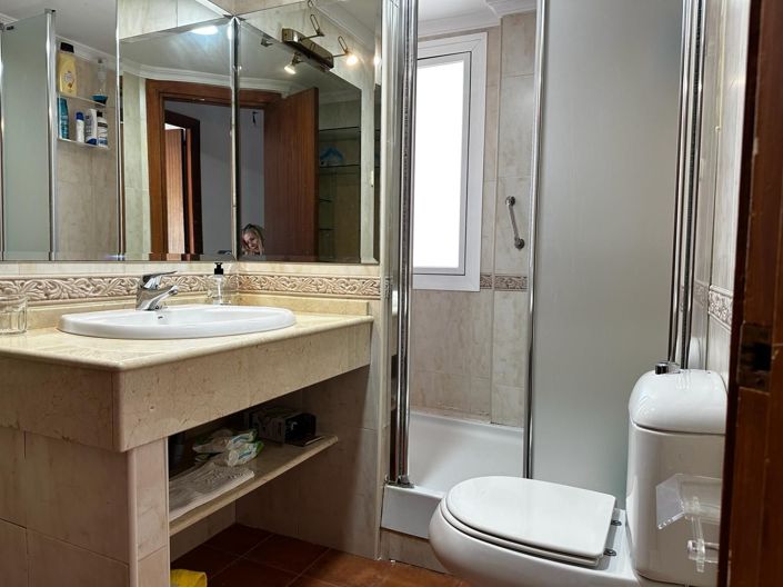 Image No.19-4 Bed Apartment for sale