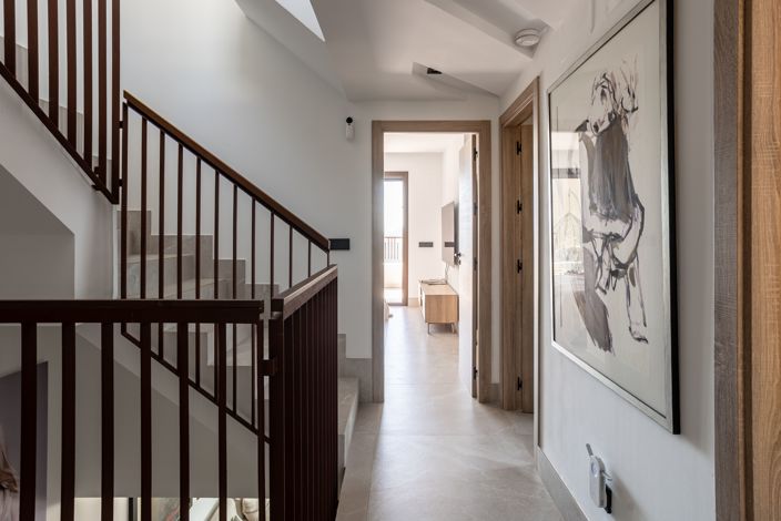 Image No.21-3 Bed House for sale