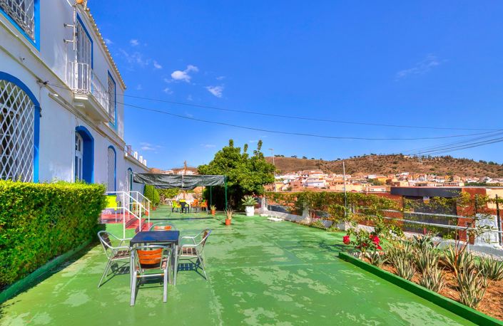 Image No.13-12 Bed Property for sale