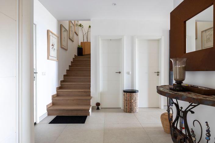 Image No.3-3 Bed Apartment for sale