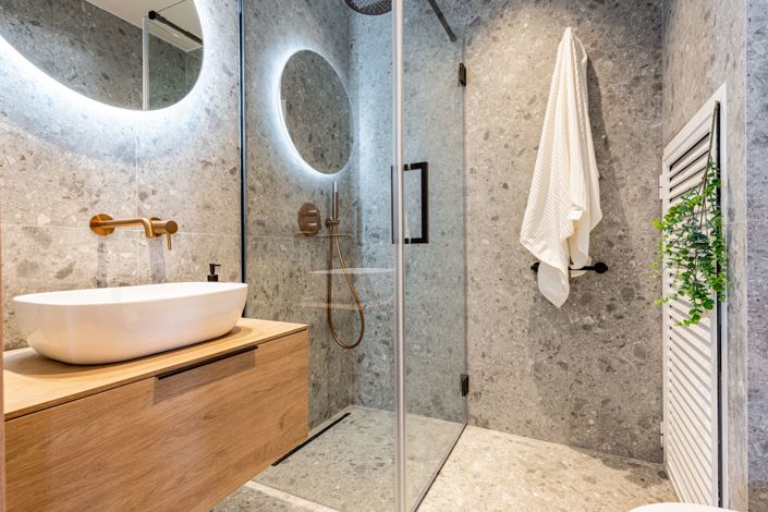 Image No.19-4 Bed Townhouse for sale