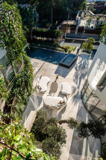 Image No.23-4 Bed Villa for sale