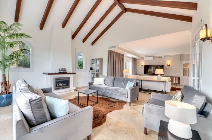 Image No.4-5 Bed Villa for sale