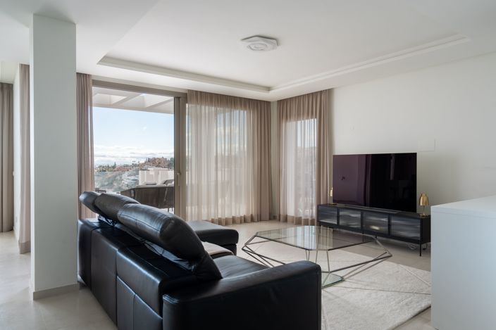 Image No.8-2 Bed Apartment for sale