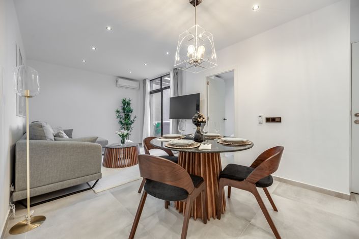 Image No.17-5 Bed Apartment for sale