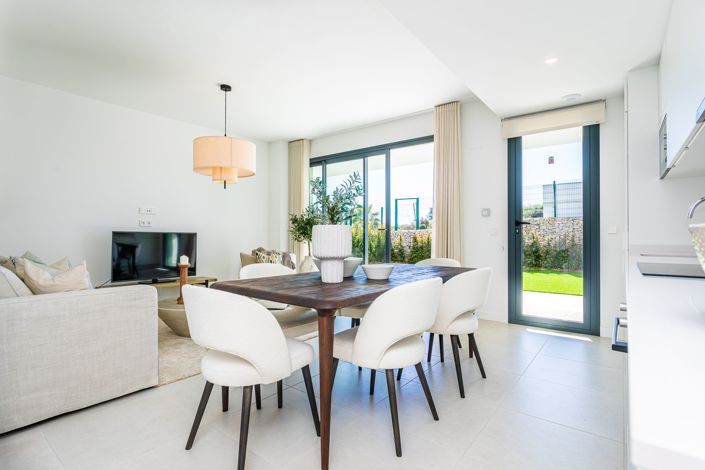 Image No.3-2 Bed Apartment for sale