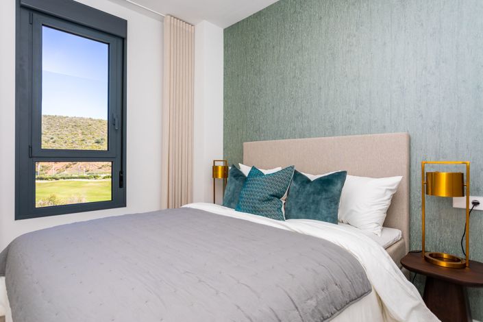 Image No.10-2 Bed Apartment for sale